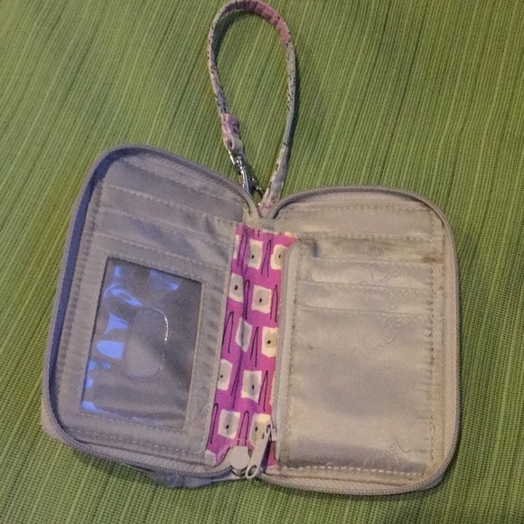 Vera Bradley Wristlet - Picture 2 of 5